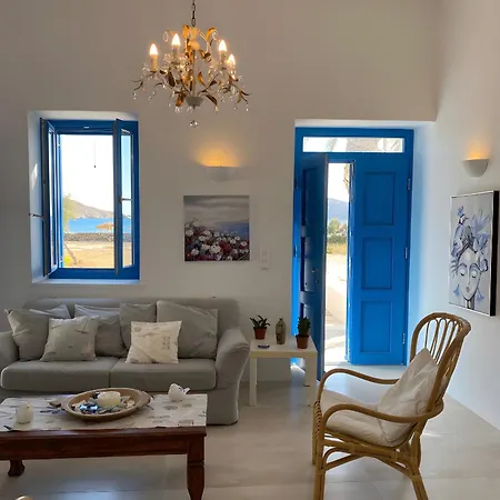 On The Beach, Sarpakis וילה Tzamaria