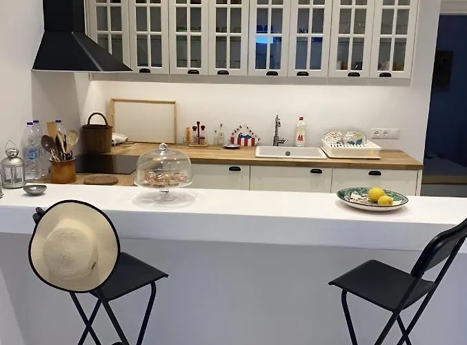 Villa On The Beach, Sarpakis