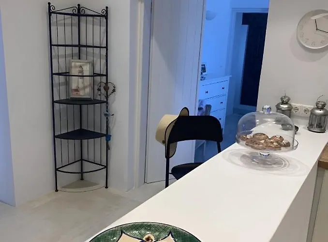 On The Beach, Sarpakis וילה Tzamaria