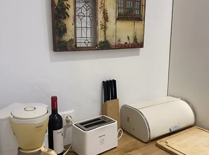 On The Beach, Sarpakis