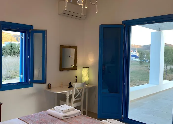 On The Beach, Sarpakis Villa Tzamaria