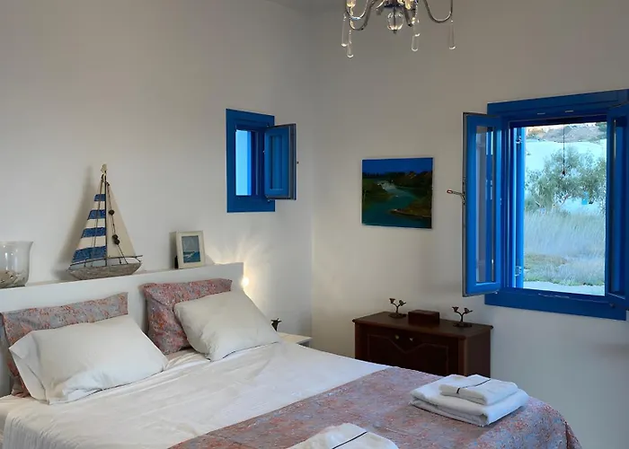 On The Beach, Sarpakis וילה *