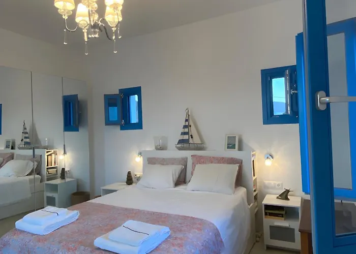 On The Beach, Sarpakis וילה *